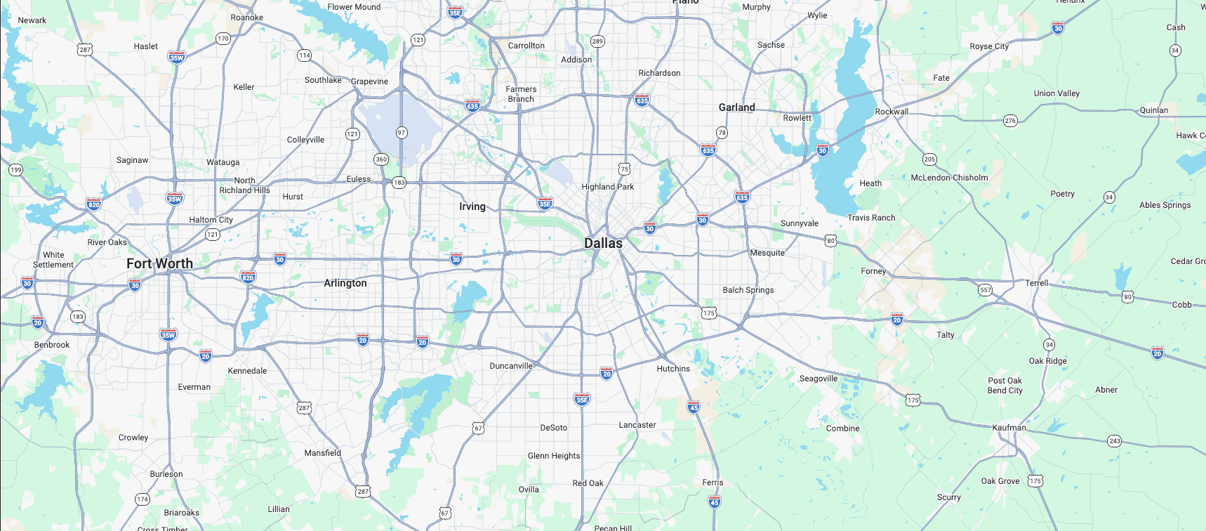 Local Answer AC technician servicing rooftop unit in Dallas